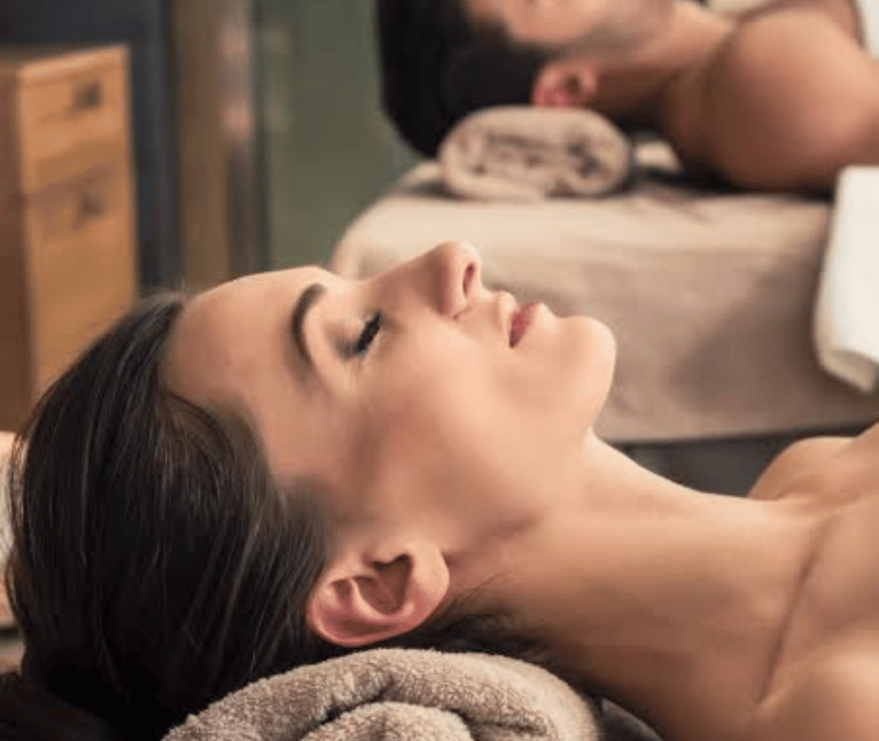 Couple Massage in Delhi for wellness and relaxation